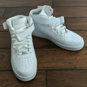 Nike Air Force 1 Mid